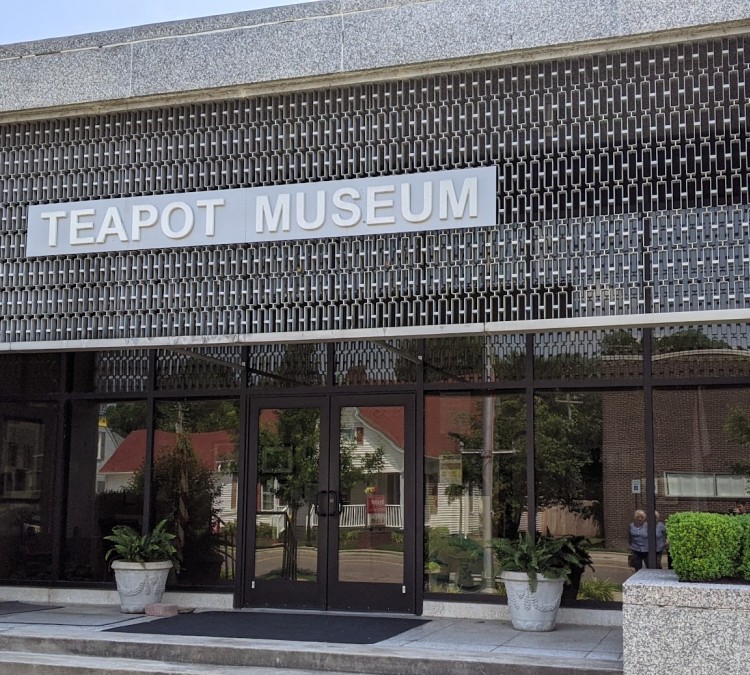 trenton-teapot-museum-photo
